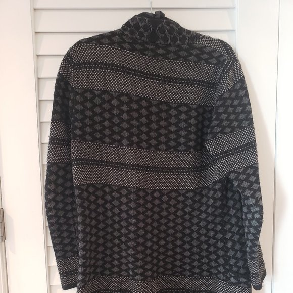 BCBGMAXAZRIA Shadia Textured Jacquard Sweater Coat in Black and Gray Size Small - Picture 9 of 12
